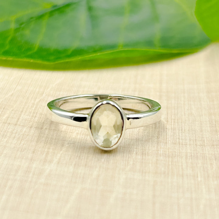 Satyaloka Quartz Oval Sterling Silver Ring Size 9