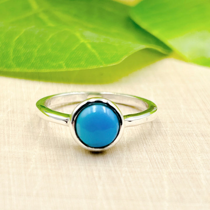 Turquoise Round 7mm Sterling Silver Ring Size 8 / P