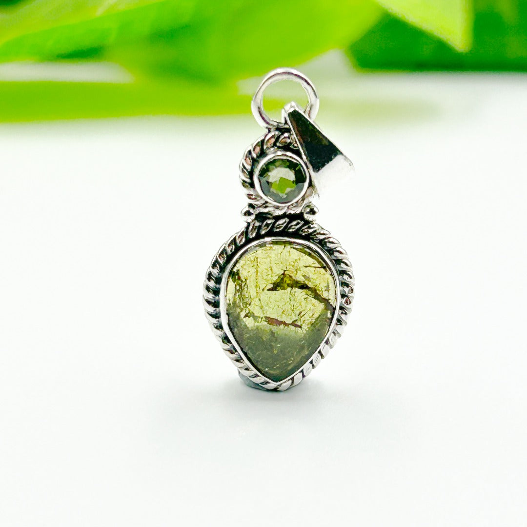 Moldavite online Pendant