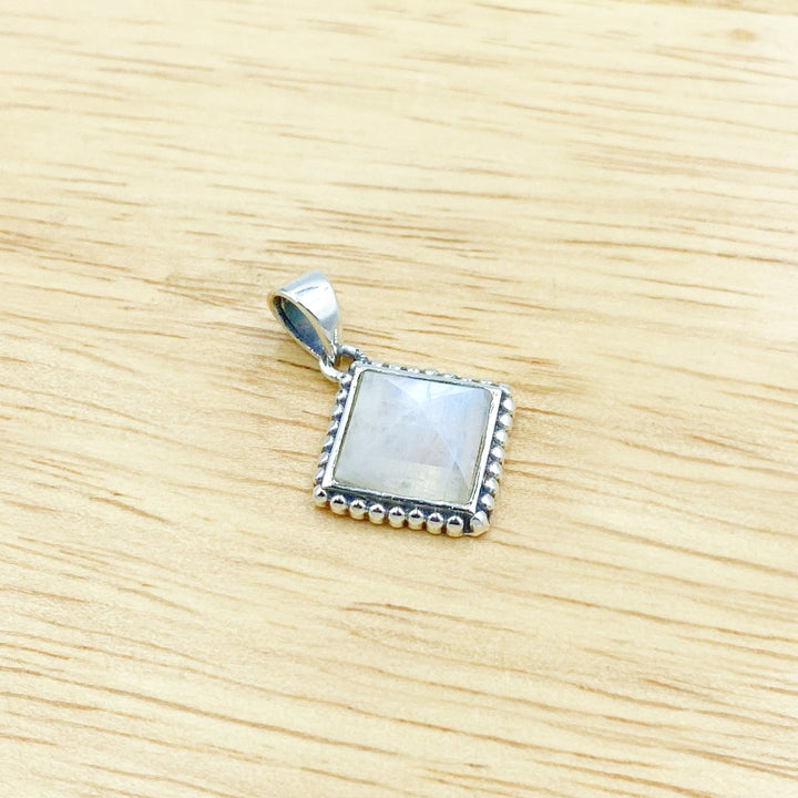Rainbow Moonstone Square Sterling Silver Pendant ( 252921 )