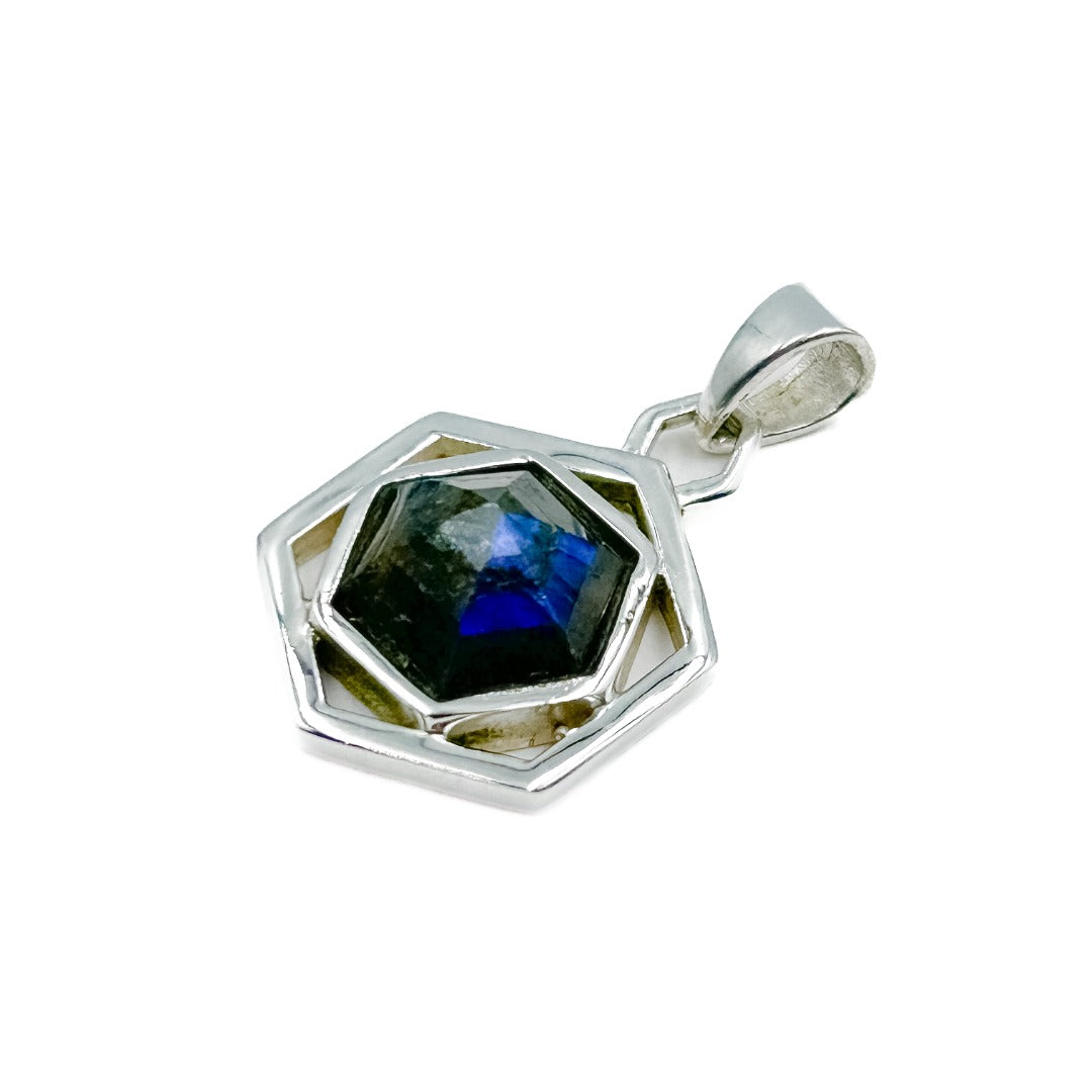 Labradorite Sterling Silver Pendant ( 921753 )