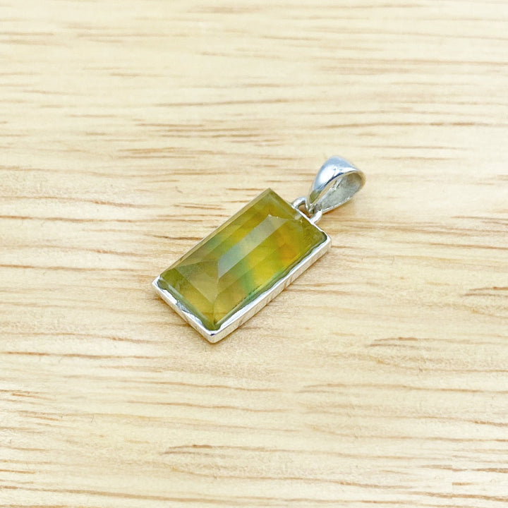 Fluorite Sterling Silver Pendant ( 391497 )
