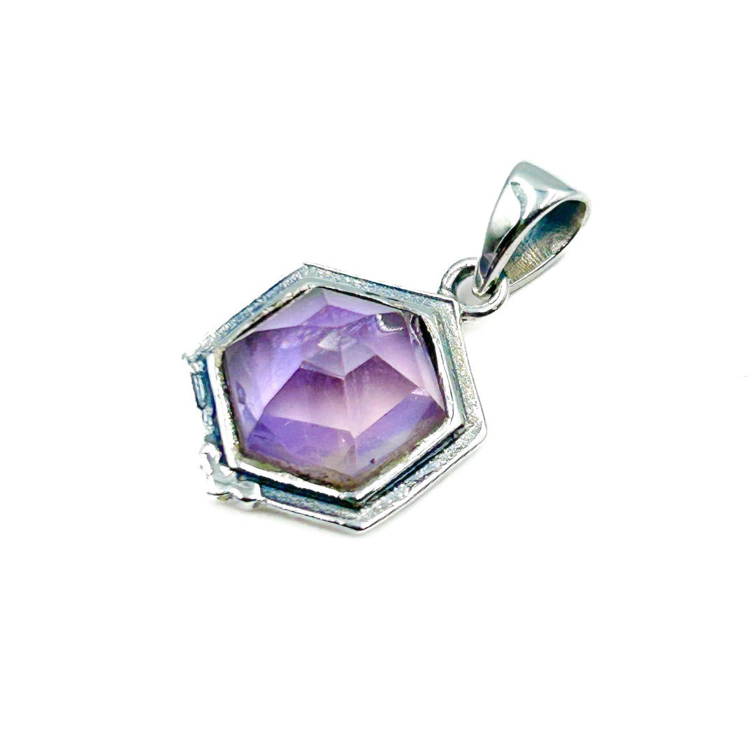 Amethyst Sterling Silver Pendant ( 990823 )