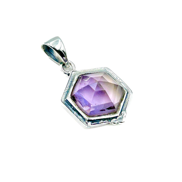 Amethyst Sterling Silver Pendant ( 990823 )