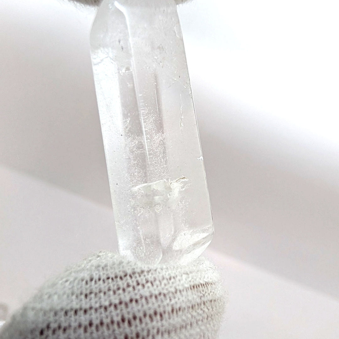 Satyaloka Clear Quartz Double Terminated Point 6-8g AAA Specimen