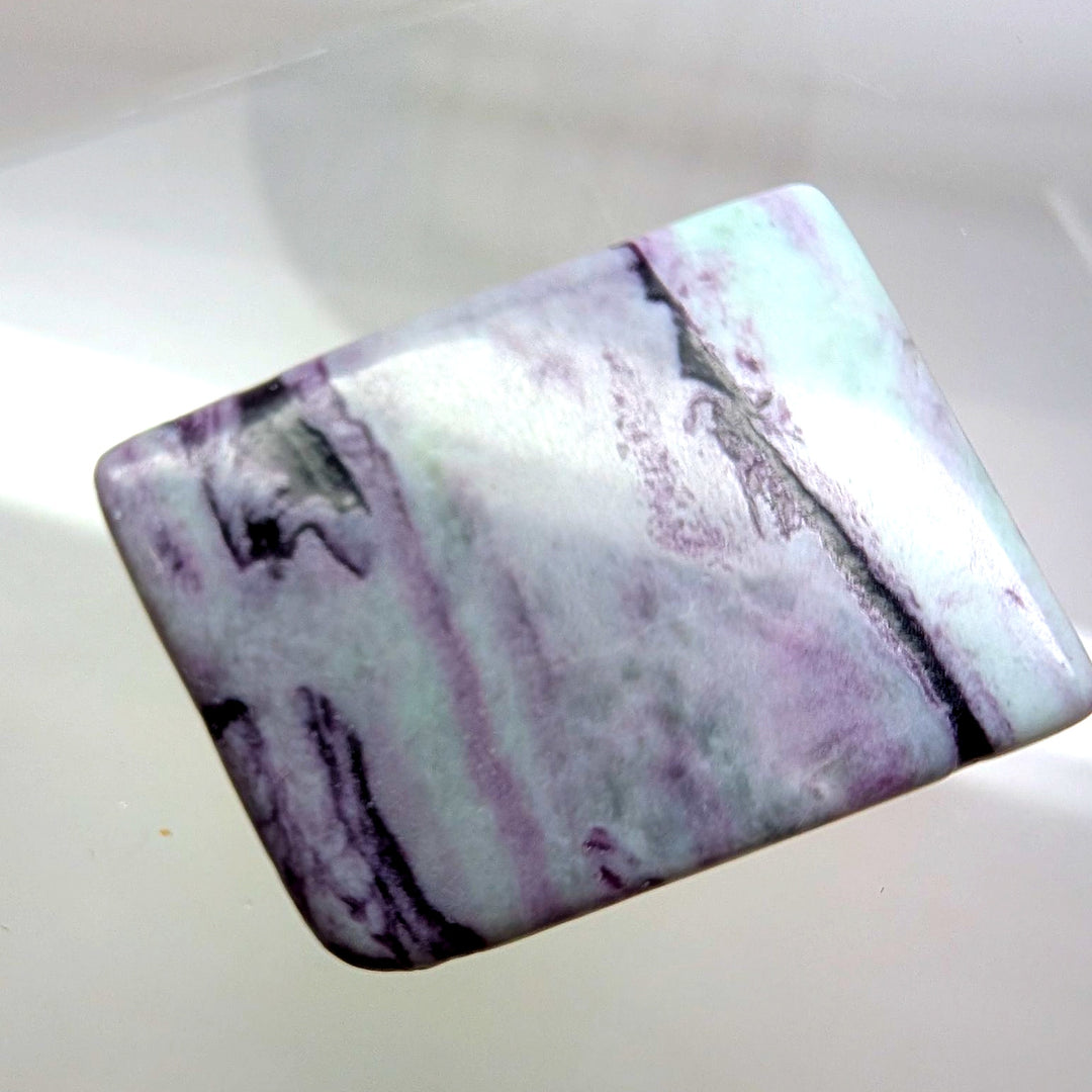 Stitchtite in Serpentine 17.7g Flat Square Pocket Stone