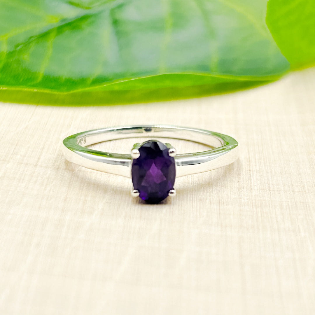 Amethyst Oval 7x5 Sterling Silver Ring Size 7