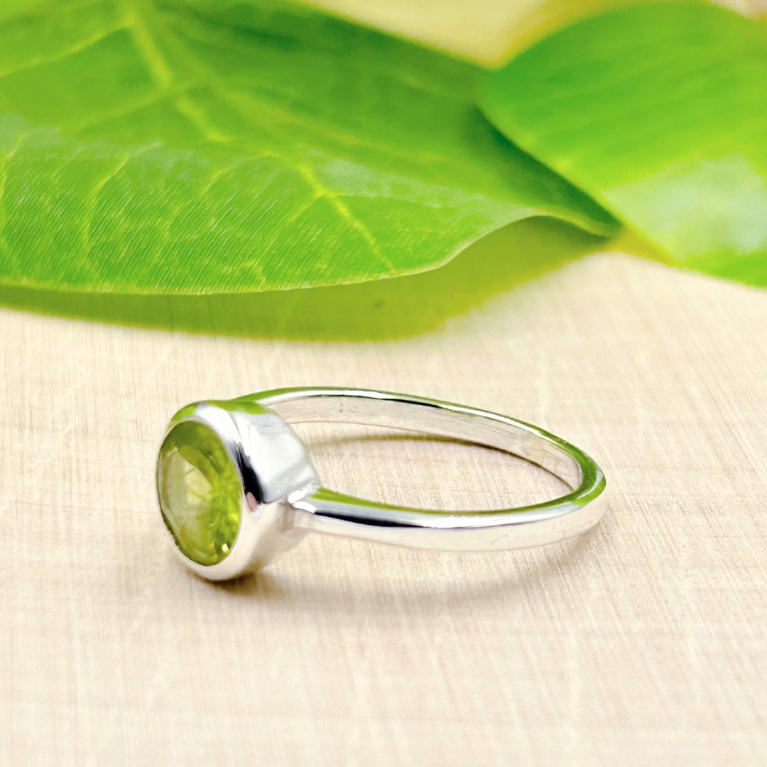 Peridot Round 7mm Sterling Silver Ring Size 6