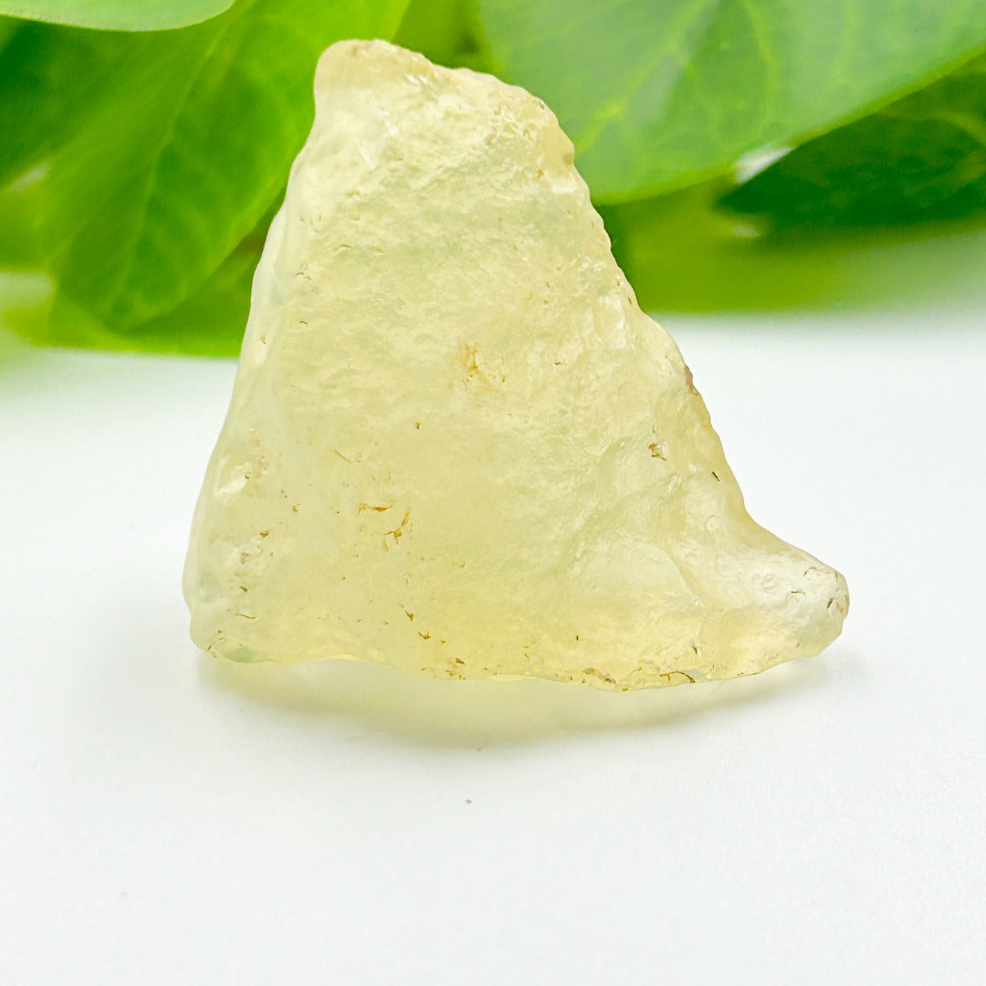 Libyan Desert Glass Meteorite Tektite 23gm ( 28 )