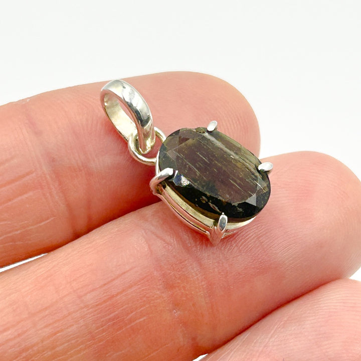 Moldavite Faceted Tektite Sterling Silver Pendant ( 4 )