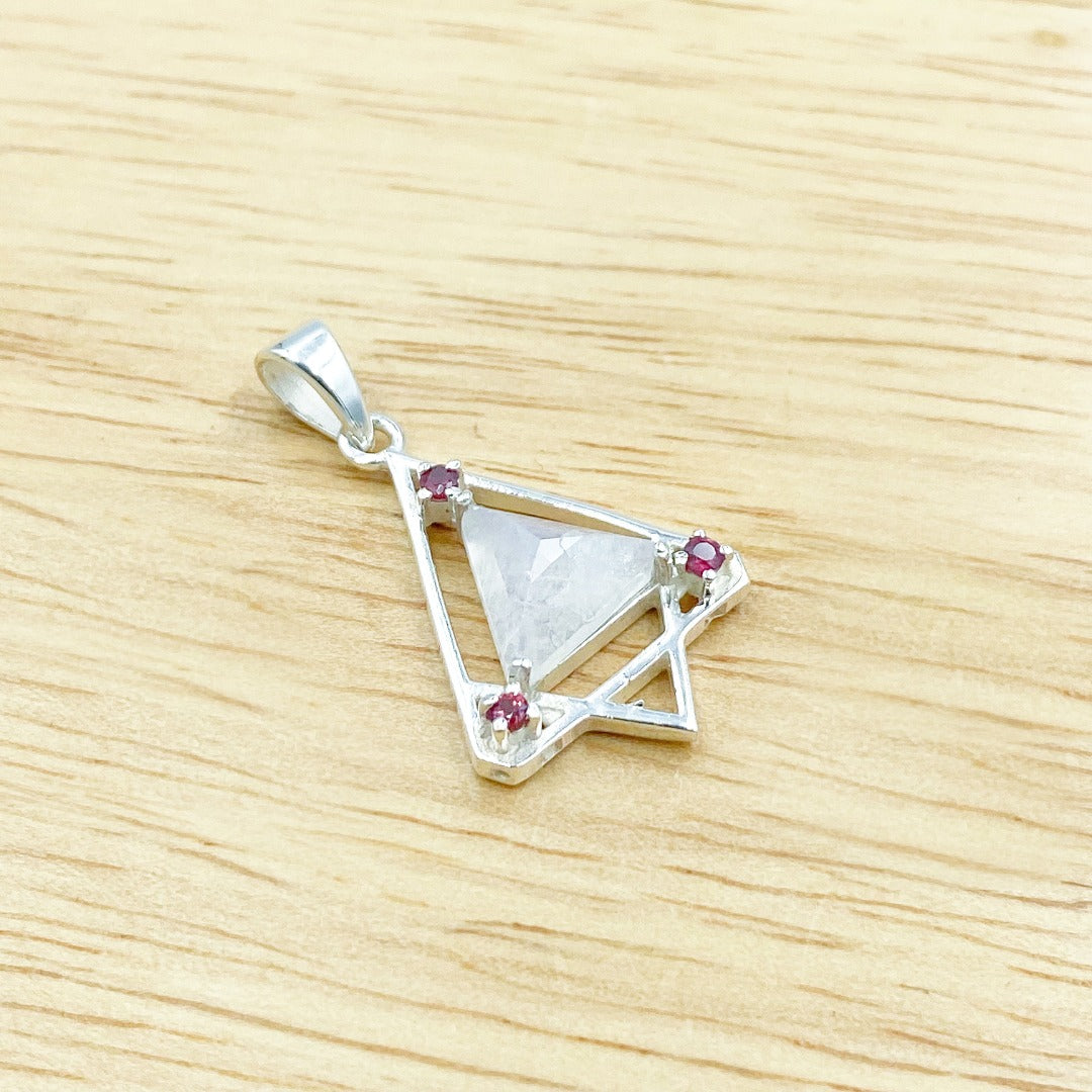 Rainbow Moonstone Triangle Sterling Silver Pendant ( 673332 )